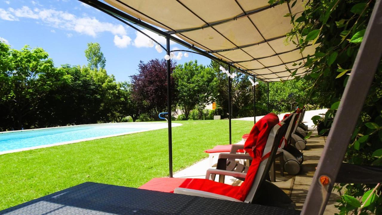 Bed and Breakfast La Bastide Des Roses Saint-Julien-d'Asse Экстерьер фото