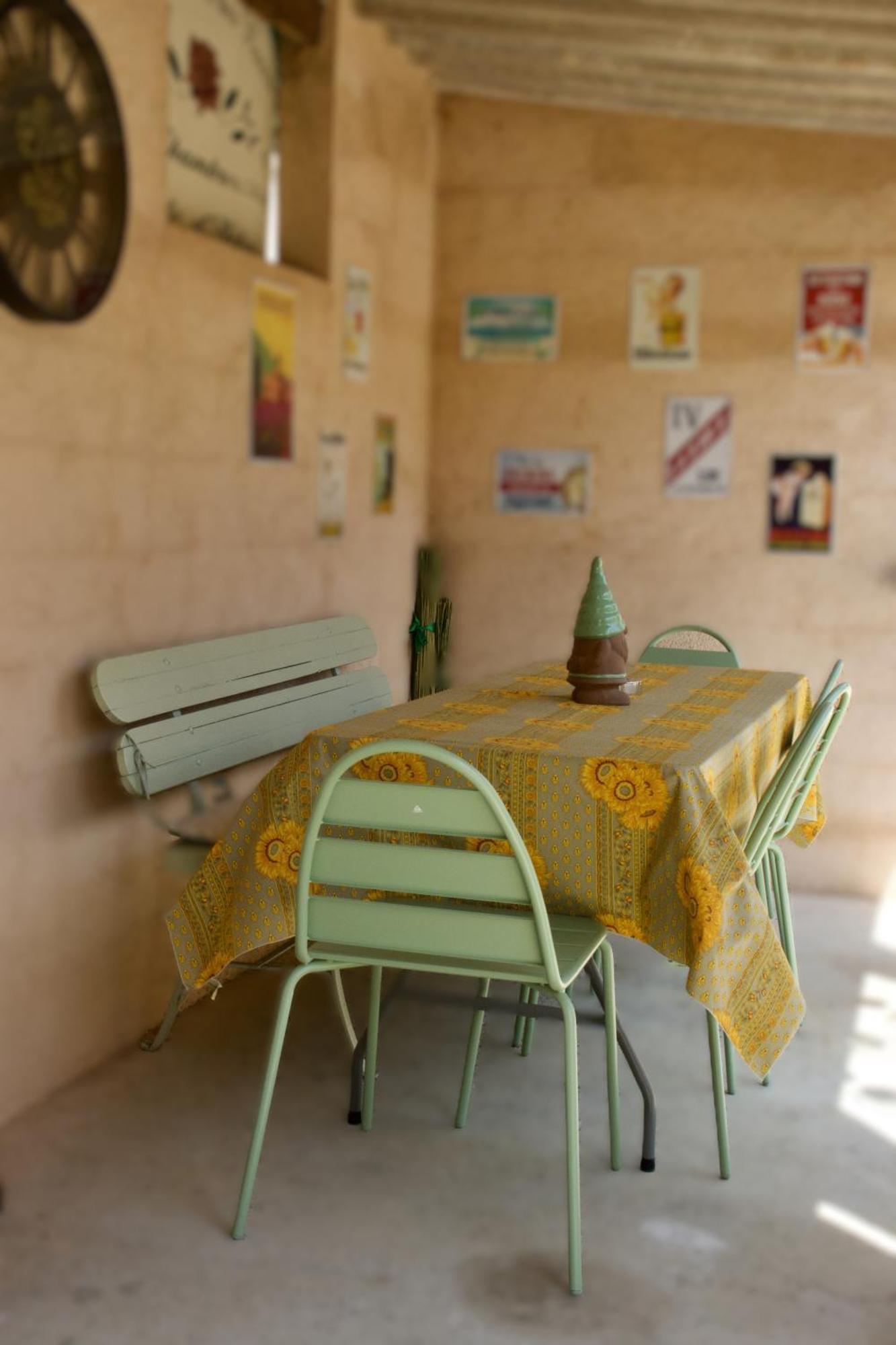 Bed and Breakfast La Bastide Des Roses Saint-Julien-d'Asse Экстерьер фото